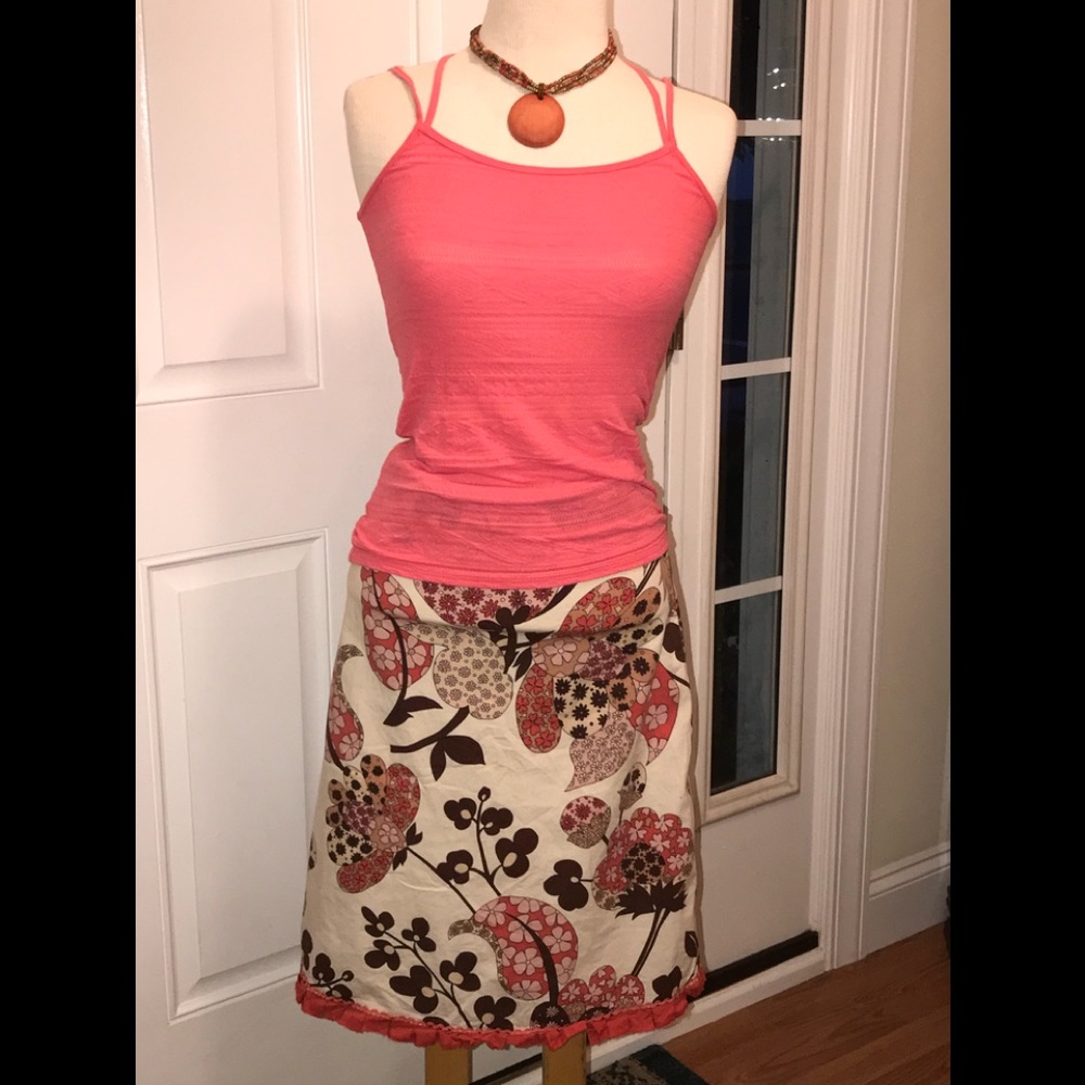 COPY - Anthropologie coral flower 🌺 skirt ruffled hem 2
